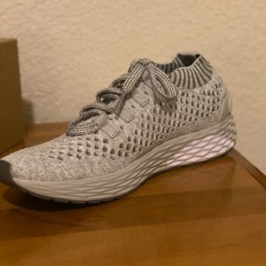 NWT- NOBULL Diamond Knit Runner- Size 9.5- gray